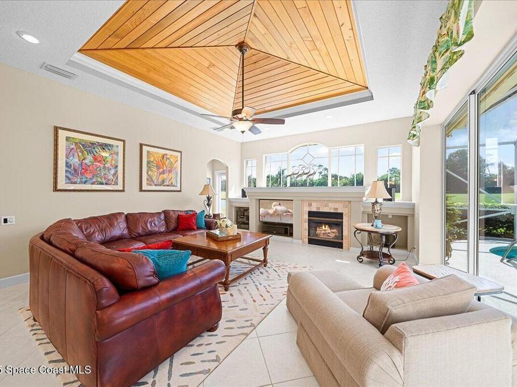 965 Chatsworth Drive, Suntree, FL 32940