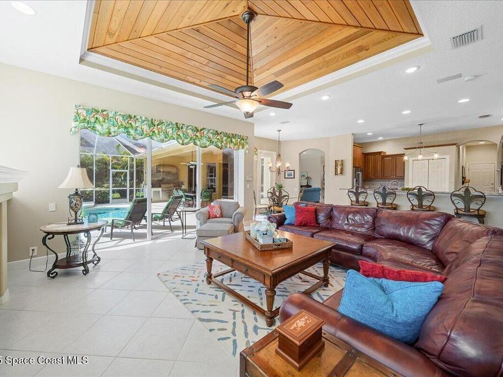 965 Chatsworth Drive, Suntree, FL 32940