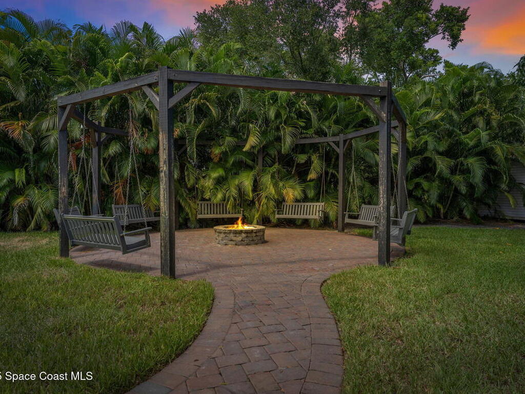 5160 Del Sol Drive, Merritt Island, FL 32952