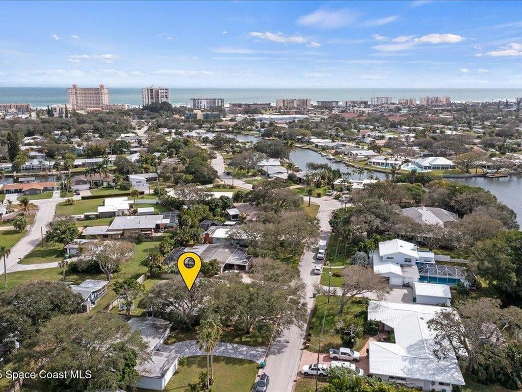 737 Nassau Road, Cocoa Beach, FL 32931