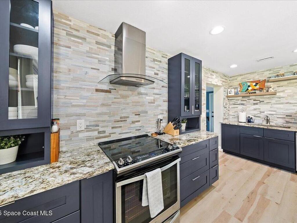 737 Nassau Road, Cocoa Beach, FL 32931