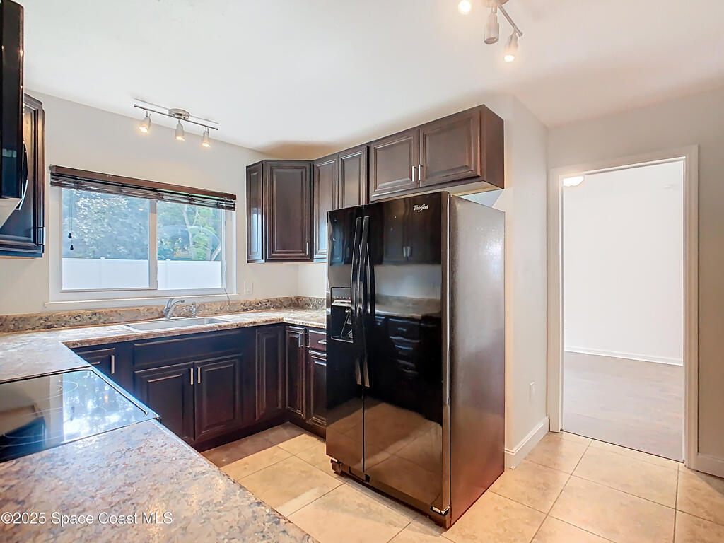 819 W Whitmire Drive, Melbourne, FL 32935