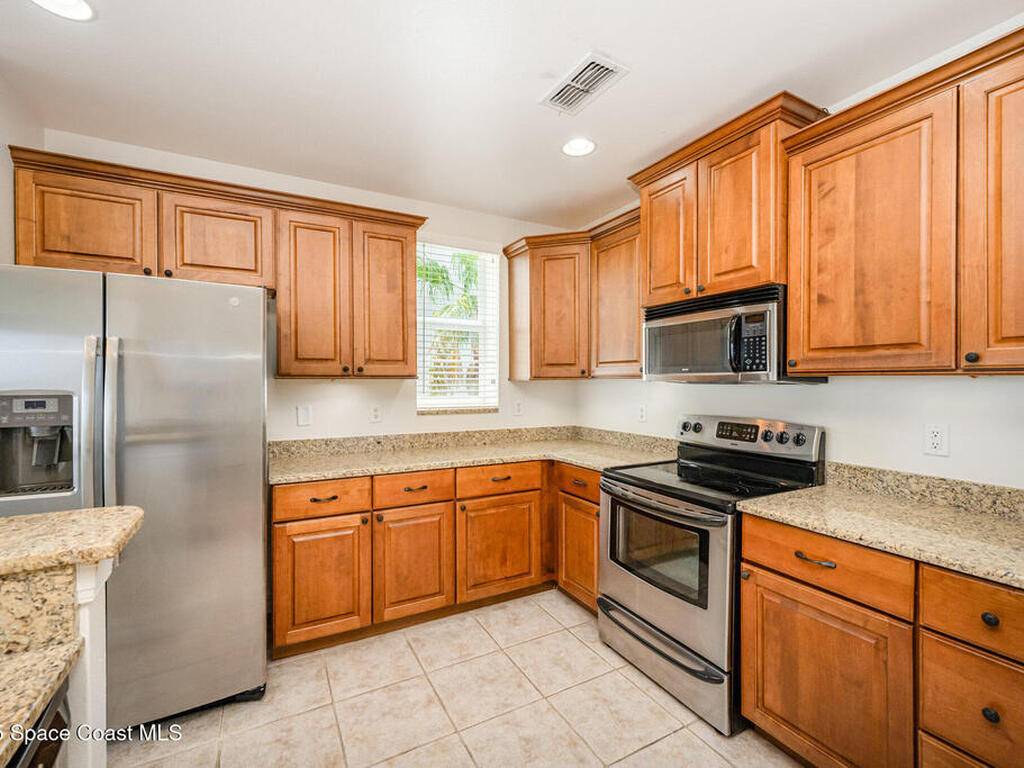 550 S Banana River Drive, Merritt Island, FL 32952