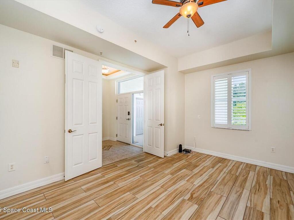 550 S Banana River Drive, Merritt Island, FL 32952