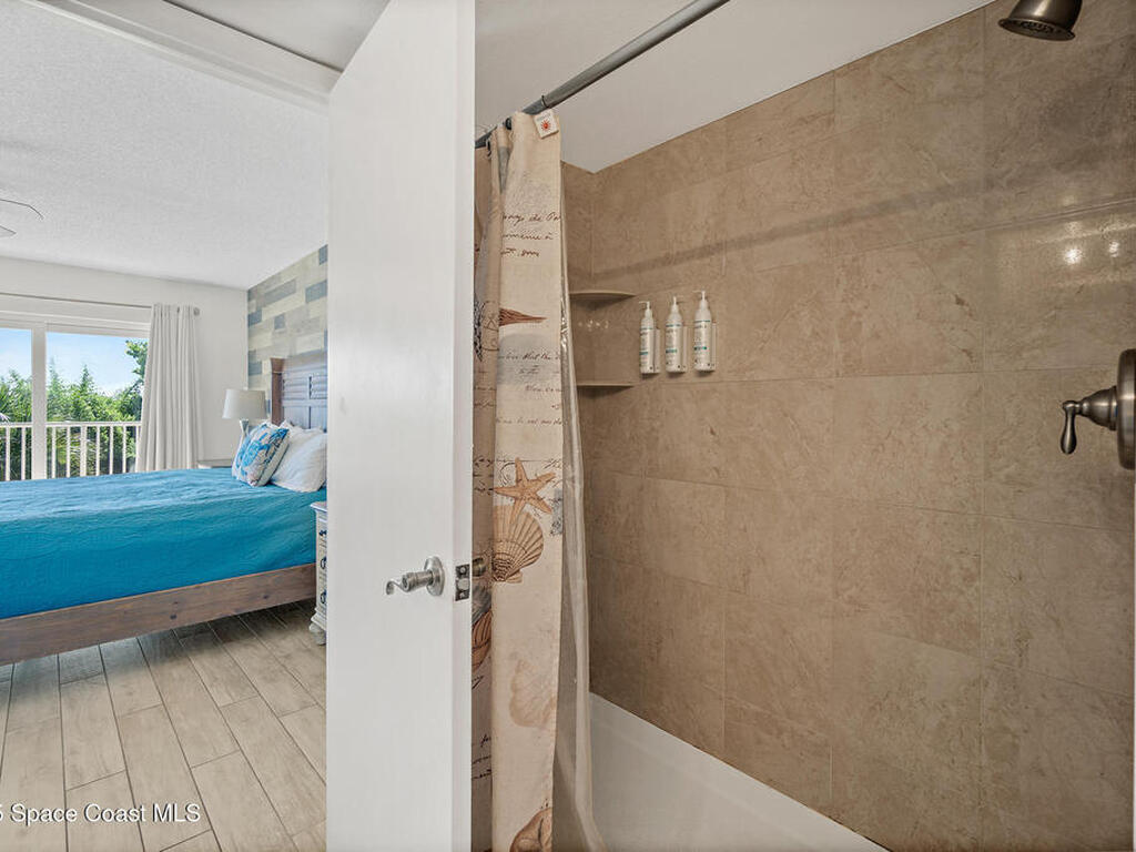 15 N Atlantic Avenue, Cocoa Beach, FL 32931