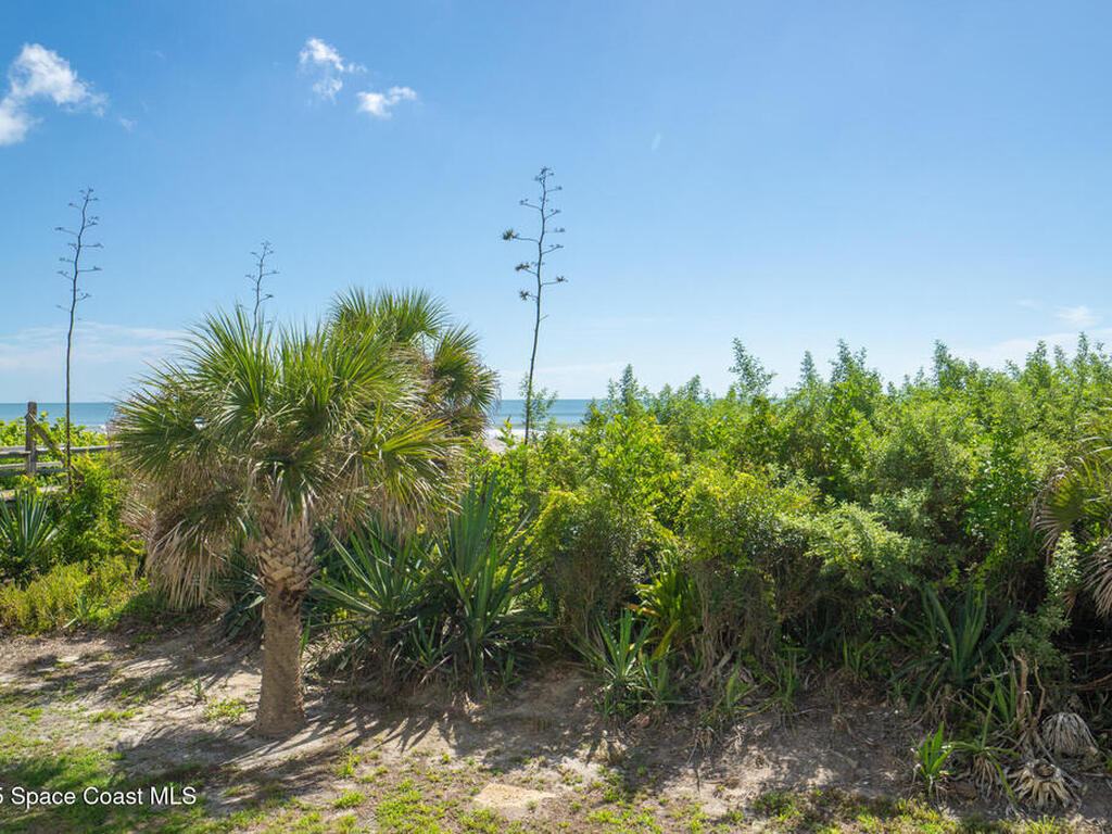 15 N Atlantic Avenue, Cocoa Beach, FL 32931
