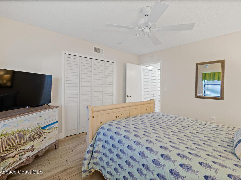 15 N Atlantic Avenue, Cocoa Beach, FL 32931