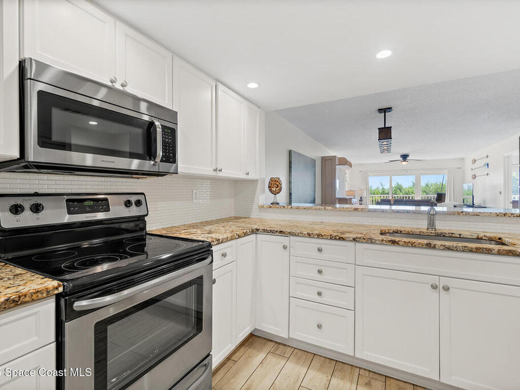 15 N Atlantic Avenue, Cocoa Beach, FL 32931