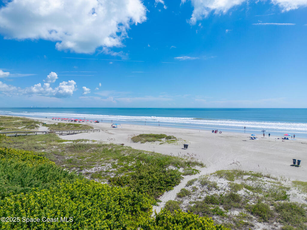15 N Atlantic Avenue, Cocoa Beach, FL 32931