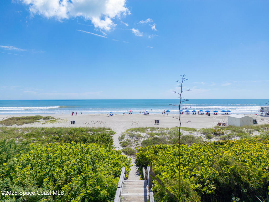 15 N Atlantic Avenue, Cocoa Beach, FL 32931