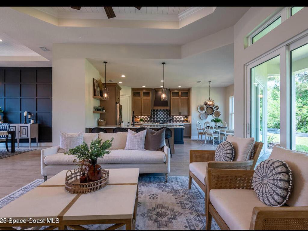 3320 Cappannelle Drive, Suntree, FL 32940