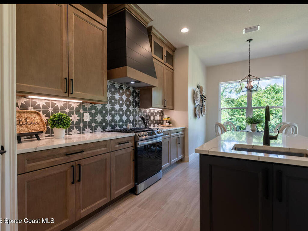 3320 Cappannelle Drive, Suntree, FL 32940