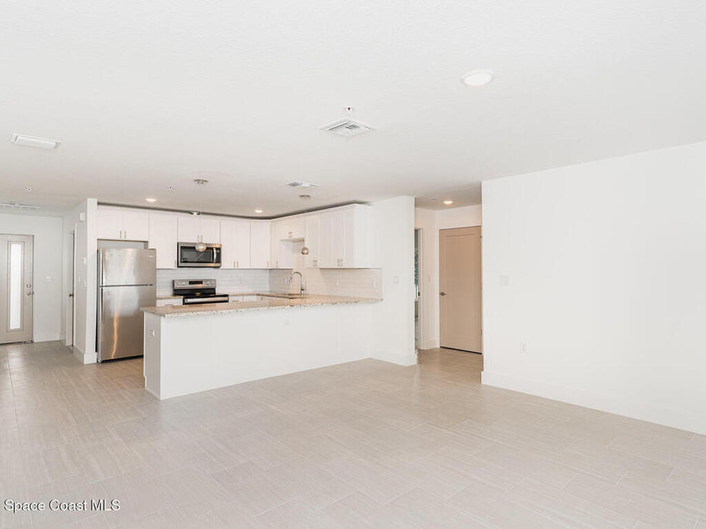 1605 Par Street, Palm Bay, FL 32905