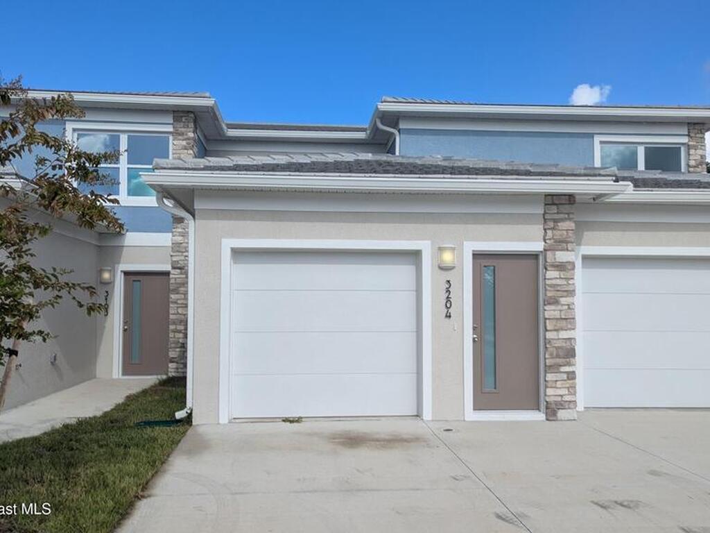 1605 Par Street, Palm Bay, FL 32905