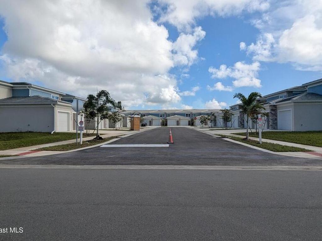 1605 Par Street, Palm Bay, FL 32905