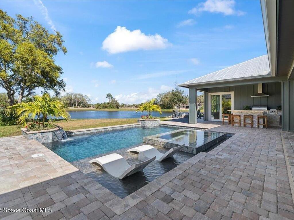 7953 Galikova Way, Melbourne, FL 32940