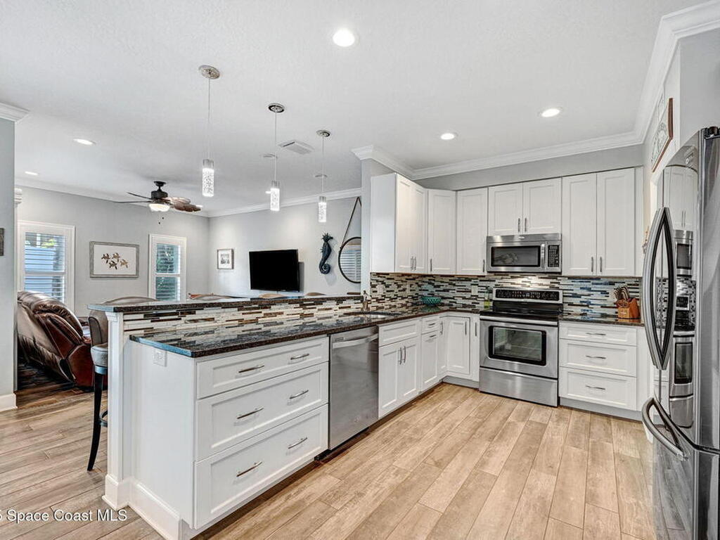 242 Seaview Street, Melbourne Beach, FL 32951