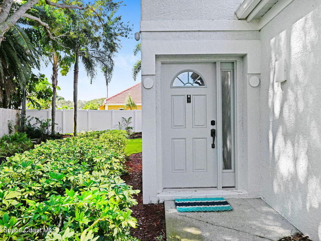 242 Seaview Street, Melbourne Beach, FL 32951