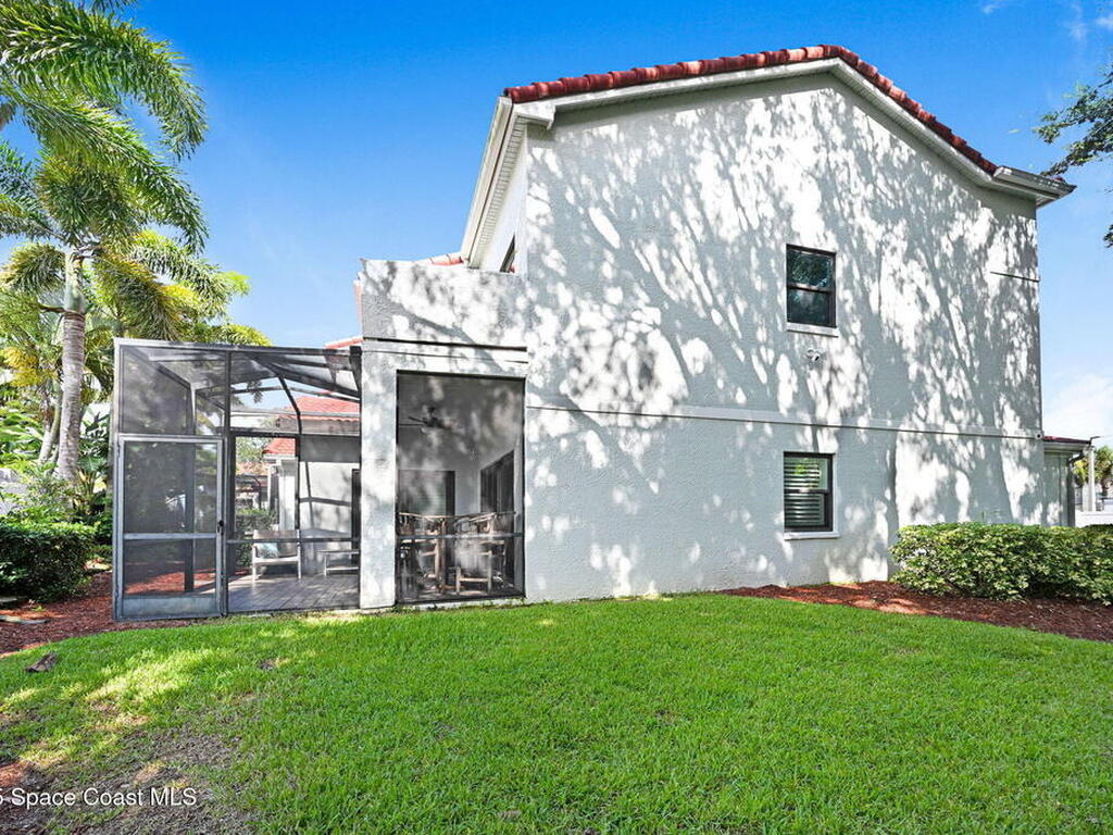 242 Seaview Street, Melbourne Beach, FL 32951