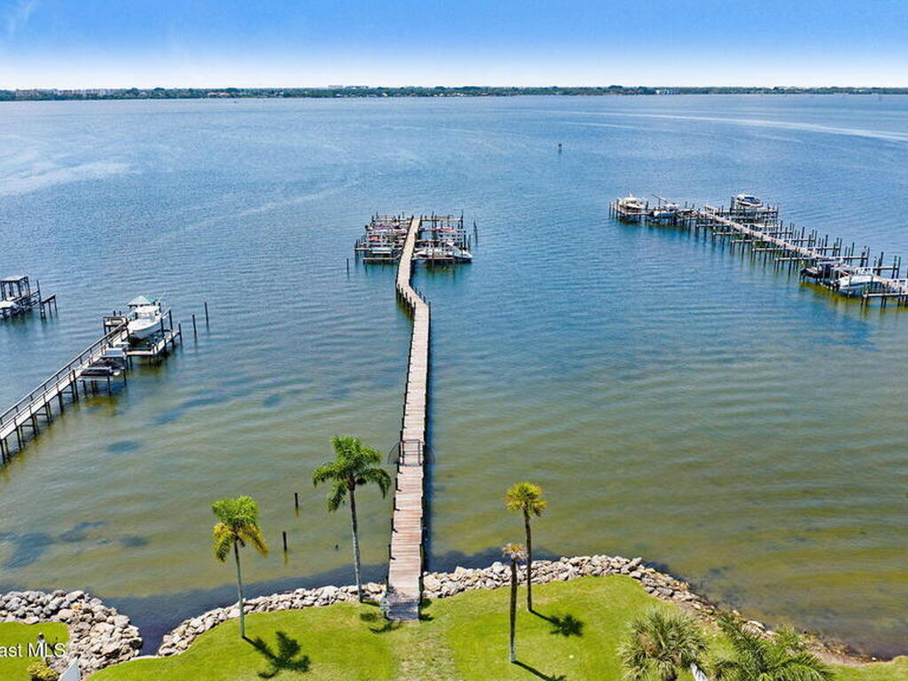 242 Seaview Street, Melbourne Beach, FL 32951