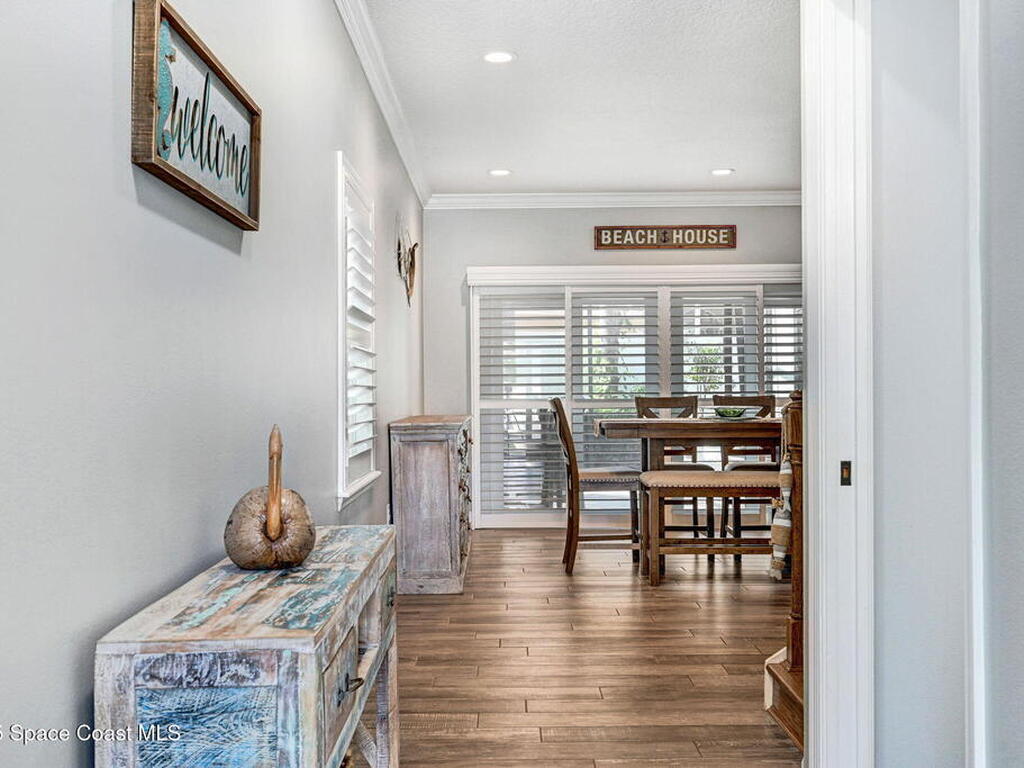 242 Seaview Street, Melbourne Beach, FL 32951