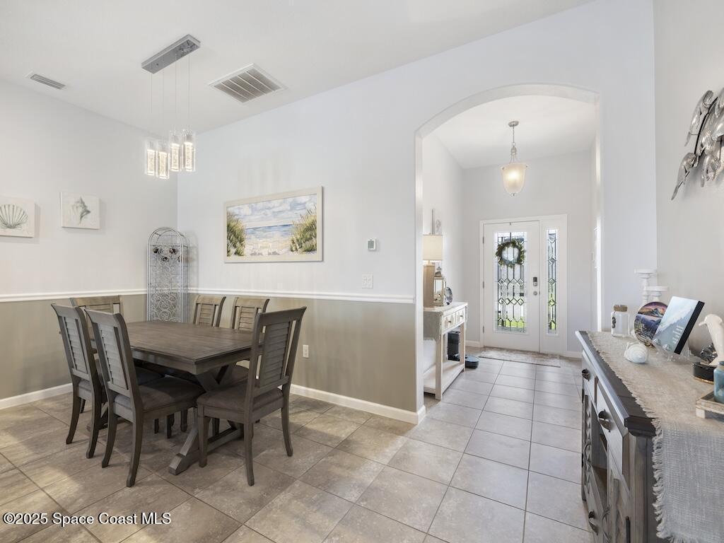 5614 1st Square, Vero Beach, FL 32968