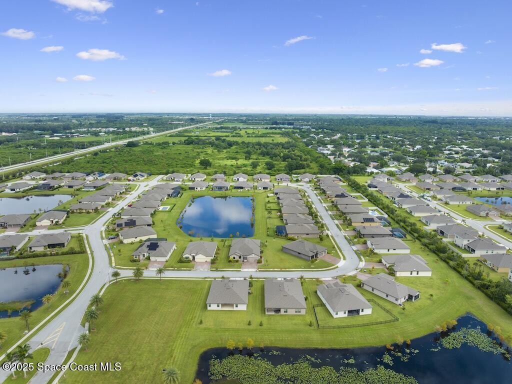 5614 1st Square, Vero Beach, FL 32968