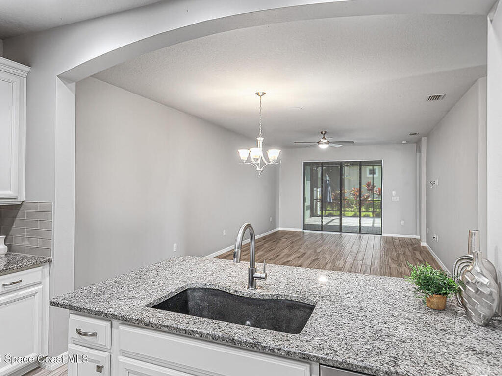 7544 Loren Cove Drive, Melbourne, FL 32940