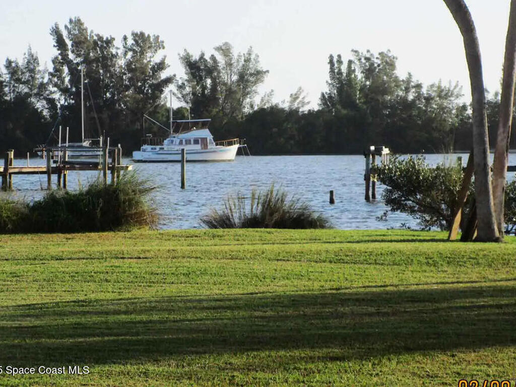 11450 S Indian River Dr Drive, Sebastian, FL 32958