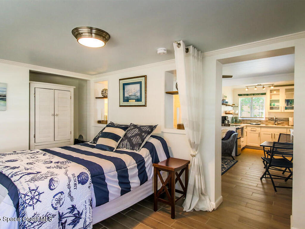 11450 S Indian River Dr Drive, Sebastian, FL 32958