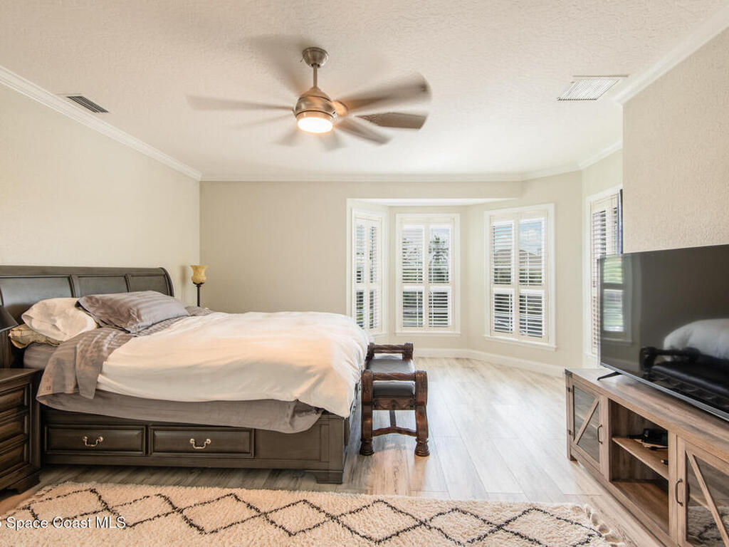 138 Windward Way, Indian Harbour Beach, FL 32937