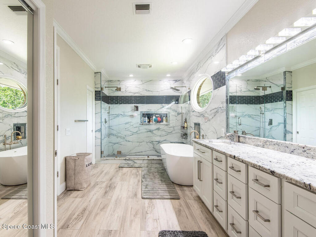 138 Windward Way, Indian Harbour Beach, FL 32937