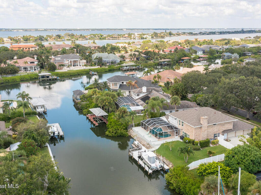 138 Windward Way, Indian Harbour Beach, FL 32937