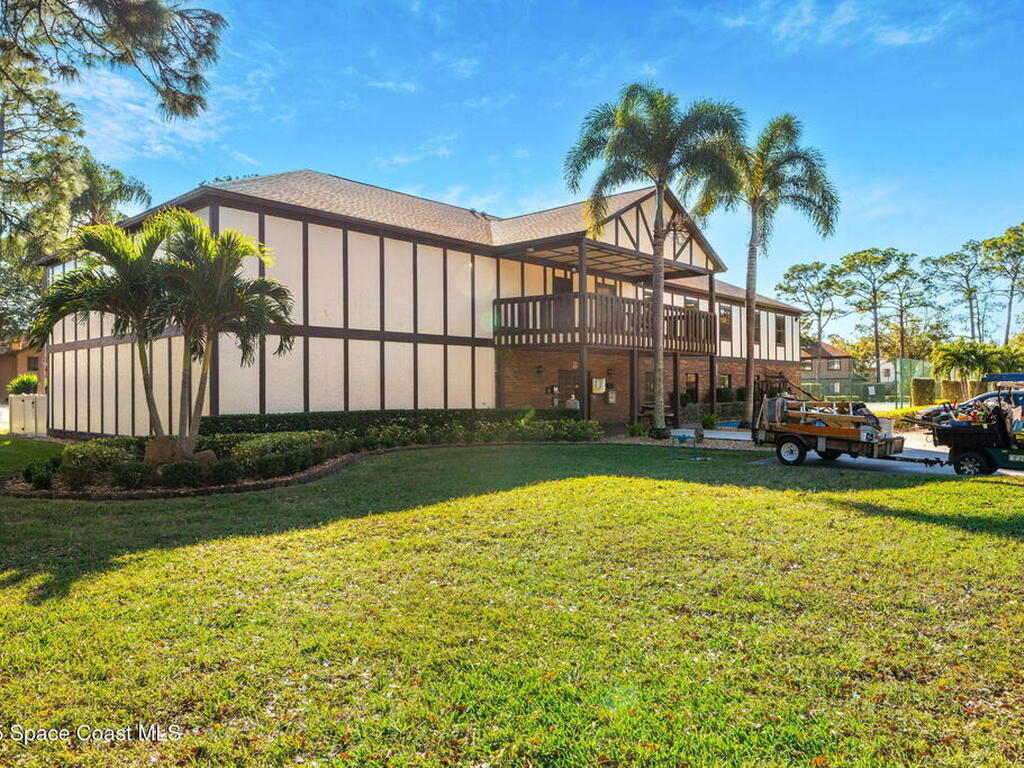 9017 Scarsdale Court, West Melbourne, FL 32904