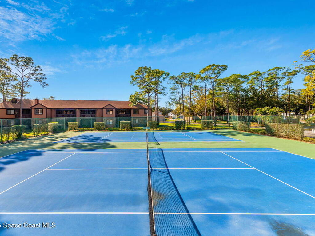 9017 Scarsdale Court, West Melbourne, FL 32904