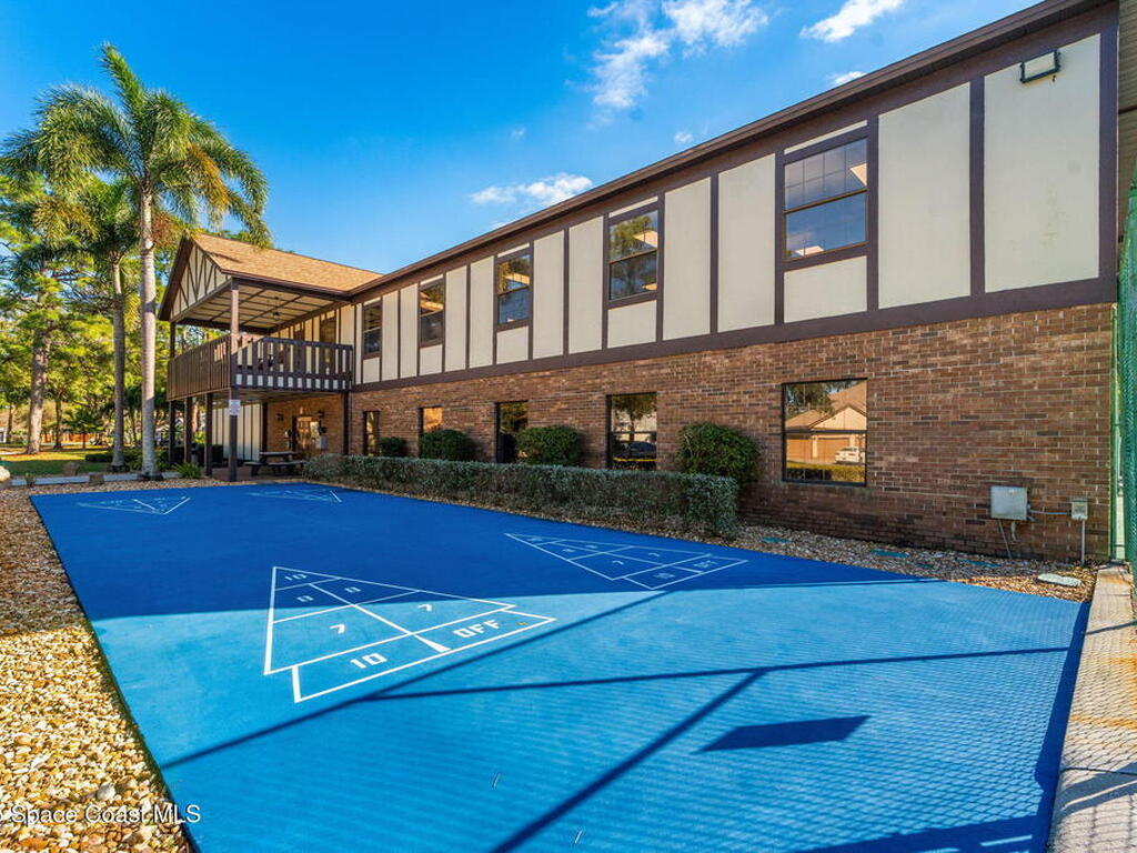 9017 Scarsdale Court, West Melbourne, FL 32904