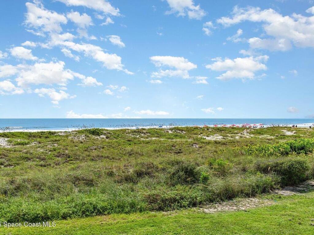 171 N Atlantic Avenue, Cocoa Beach, FL 32931