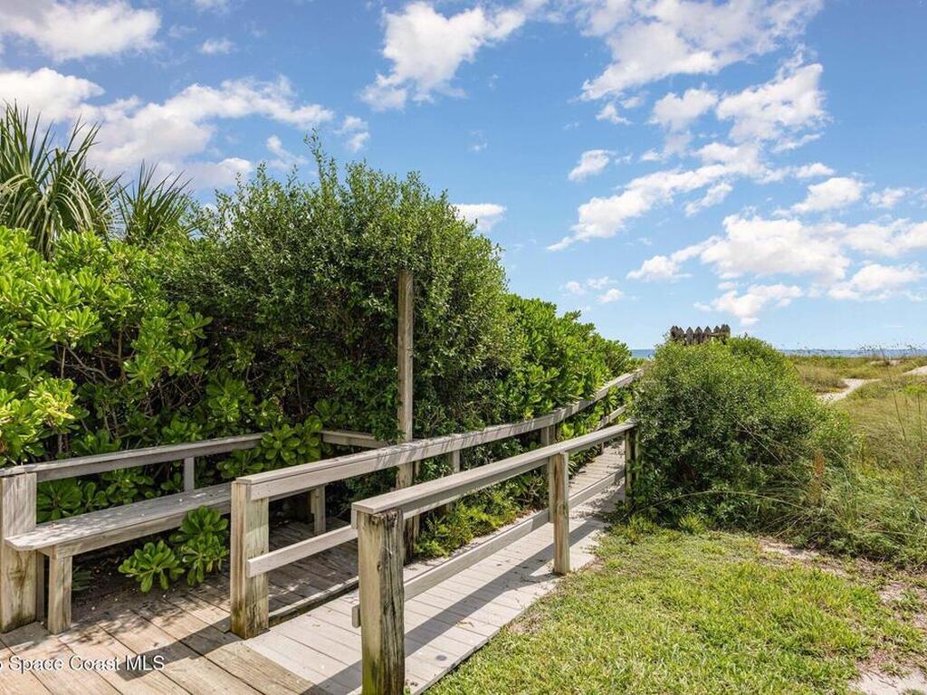 171 N Atlantic Avenue, Cocoa Beach, FL 32931