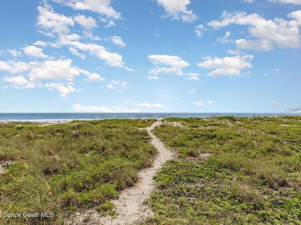 171 N Atlantic Avenue, Cocoa Beach, FL 32931
