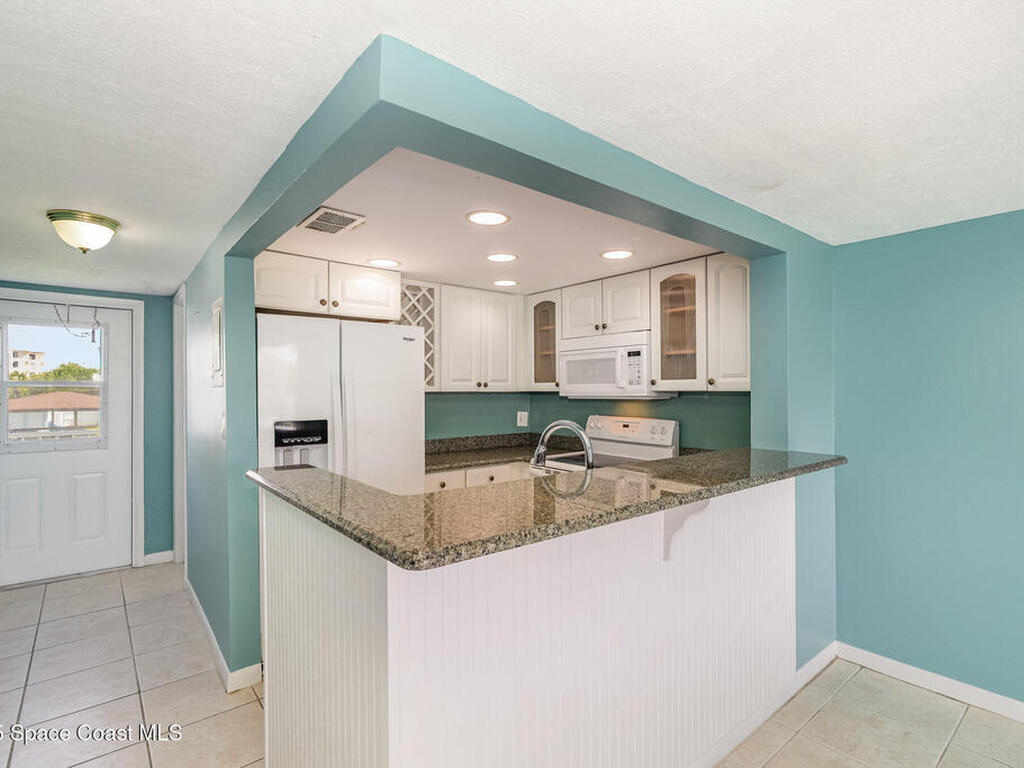171 N Atlantic Avenue, Cocoa Beach, FL 32931
