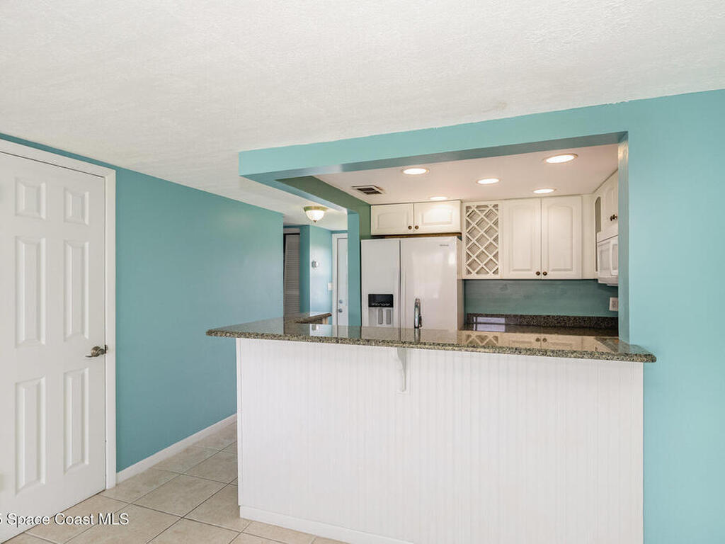 171 N Atlantic Avenue, Cocoa Beach, FL 32931