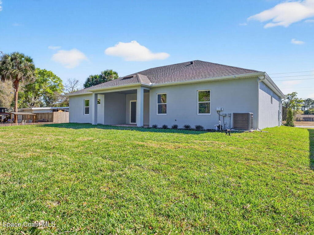 7480 Sheridan Road, West Melbourne, FL 32904