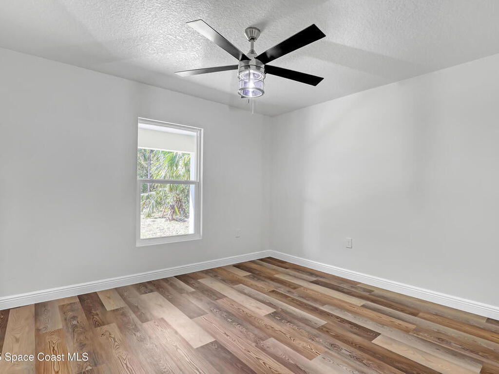 4065 Fawn Lake Boulevard, Mims, FL 32754