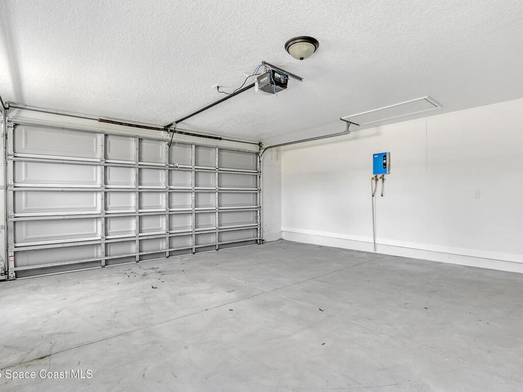 4065 Fawn Lake Boulevard, Mims, FL 32754