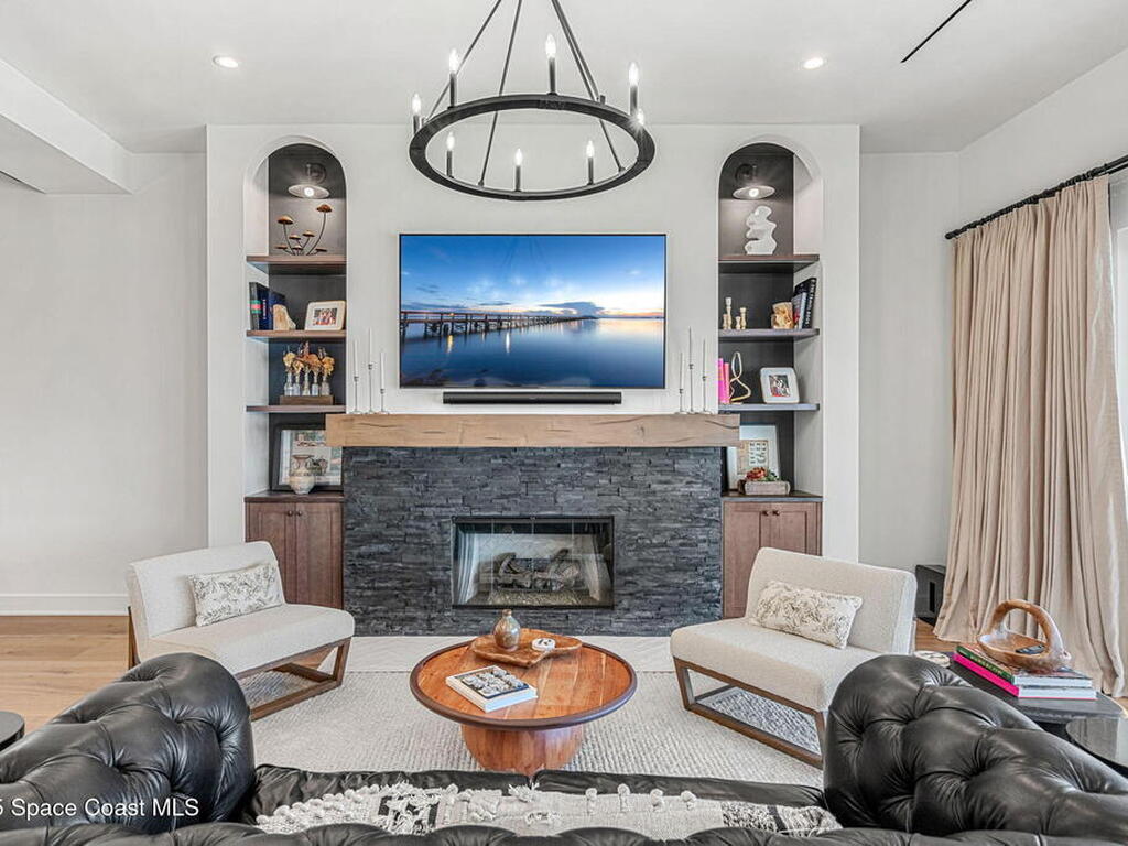 2765 N Highway A1a, Indialantic, FL 32903