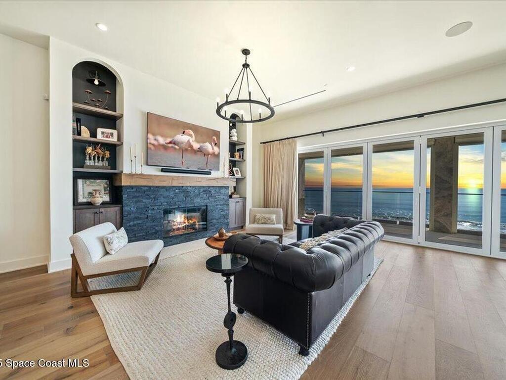 2765 N Highway A1a, Indialantic, FL 32903