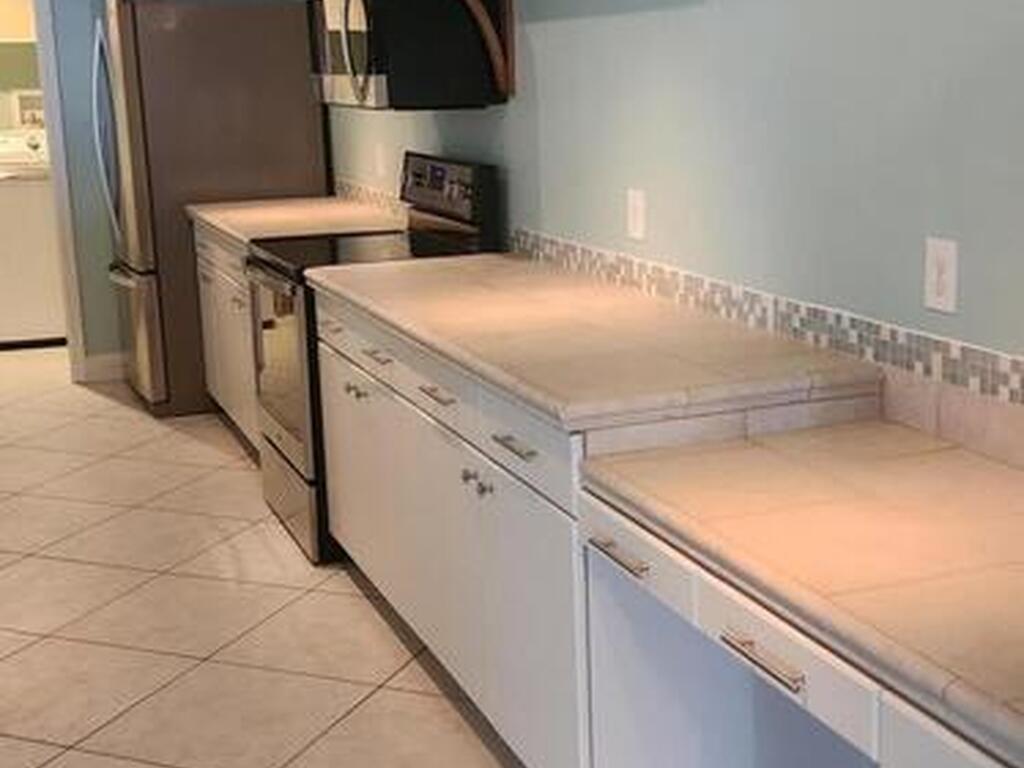 3223 S Atlantic Avenue, Cocoa Beach, FL 32931