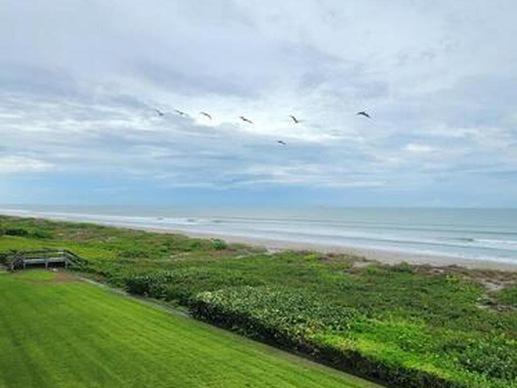 3223 S Atlantic Avenue, Cocoa Beach, FL 32931