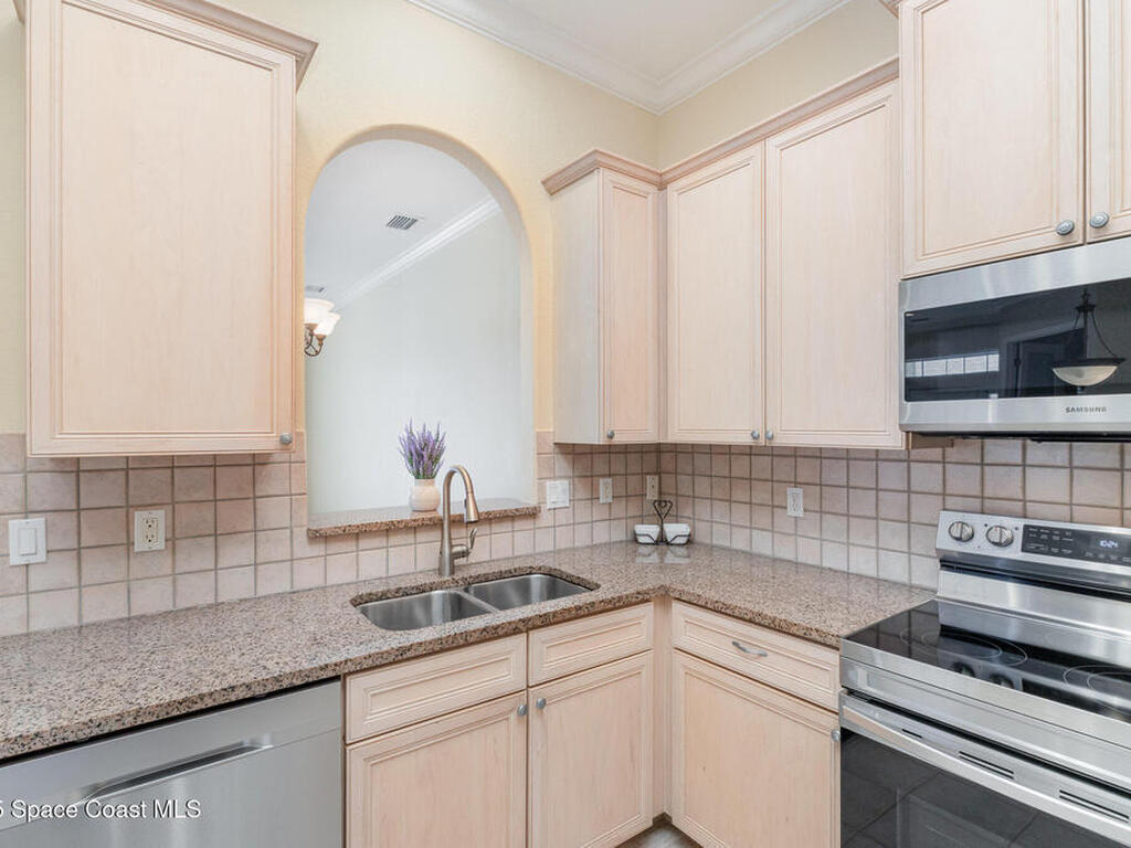 1076 Eleuthera Drive, Palm Bay, FL 32905