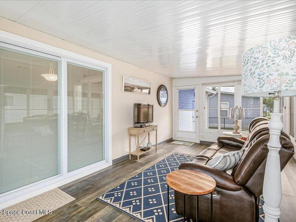 915 Hyacinth Circle, Barefoot Bay, FL 32976